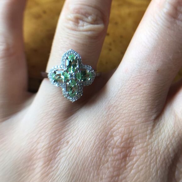 Natural Mint Garnet Moissanite Sterling Silver Ring Size 8 - Picture 8 of 9